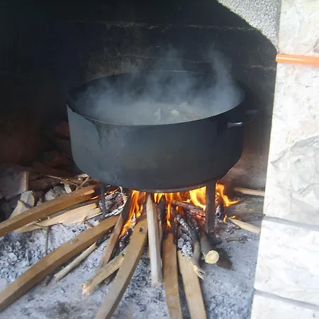 Apartament Iva *